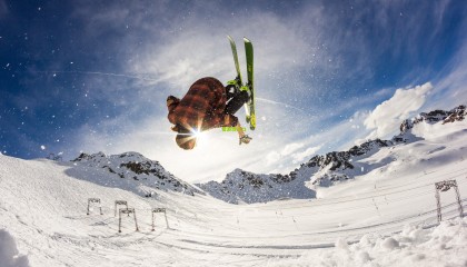 马卡，马塞利诺妙手激活马林，无名小卒蜕变成黄潜后防中坚