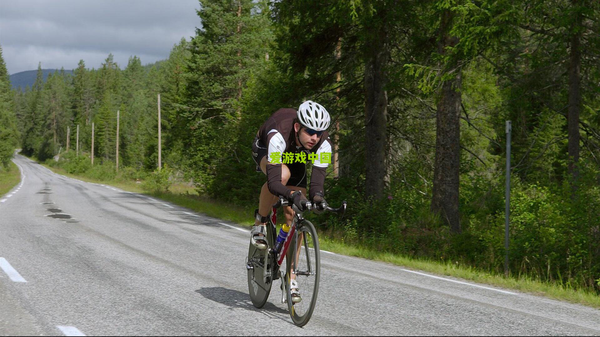 阿迪达斯发言人透露德国队球衣销量强劲，经通胀调整后价格低于1978年水平