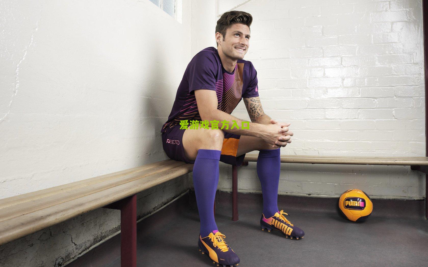 半场激战未分高下，洛孔加闪击，拉松救主，汉堡与法兰克福1-1暂平